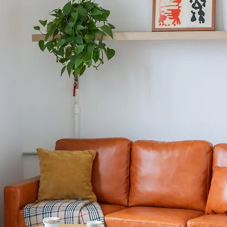 Lejlighed Spacious One Bedroom For 2 People In By Renters *