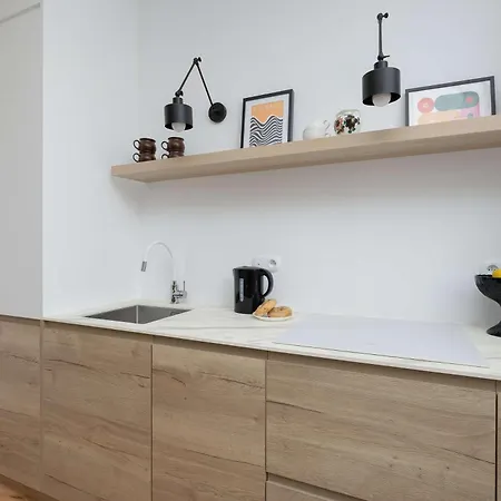 Spacious One Bedroom For 2 People In By Renters Apartmán Varšava