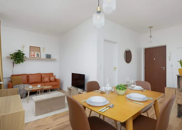 Spacious One Bedroom For 2 People In By Renters Lejlighed *