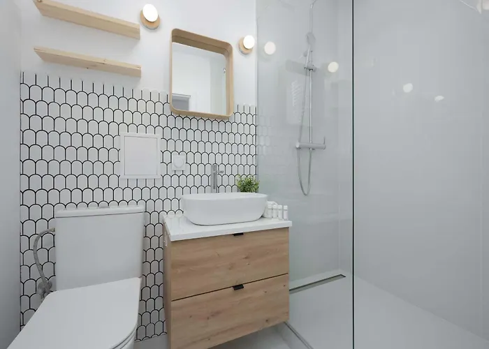 Spacious One Bedroom For 2 People In By Renters Lejlighed Warszawa